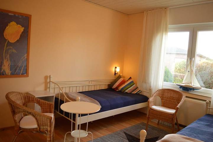 Ferienhaus für 4 Personen, mit Garten und Terrasse in Schillig - 3