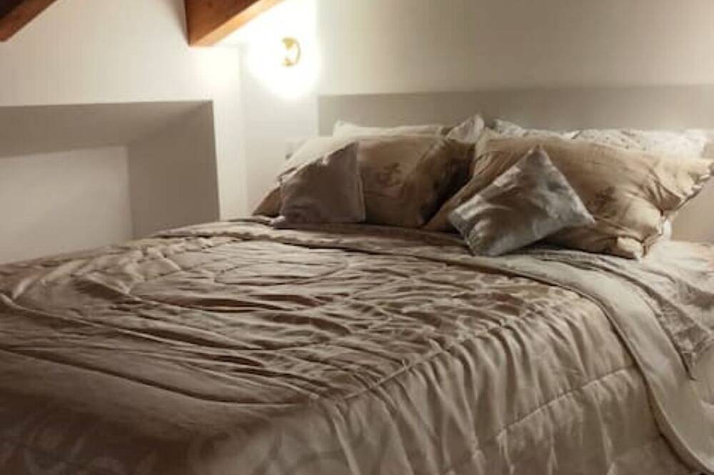 Entire apartment, Thumbelina House in Sapri, Cilento
