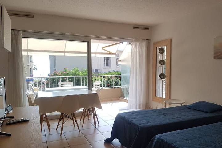 Gîte pour 2 personnes, avec balcon dans Vieux Port (Saint-Raphaël) - 2