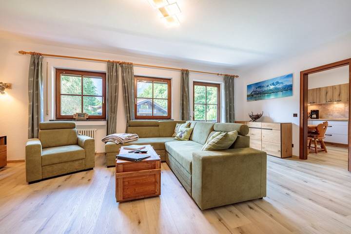 Ferienwohnung für 4 Personen, mit Balkon am Eibsee