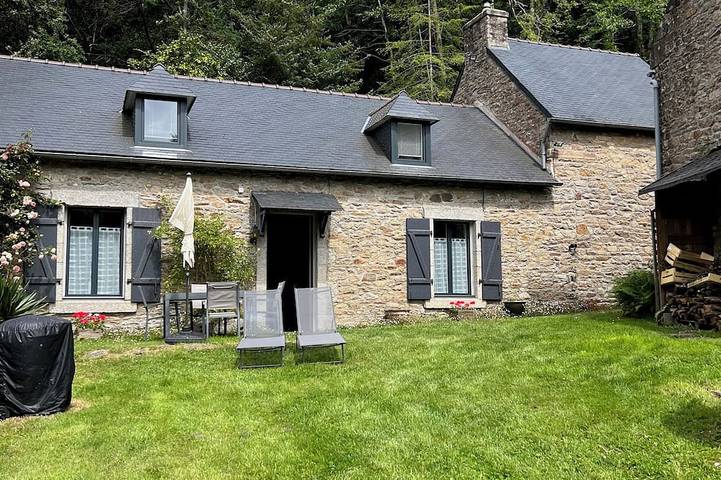 Maison de vacances pour 3 personnes, avec Terrasse et Jardin à Melgven