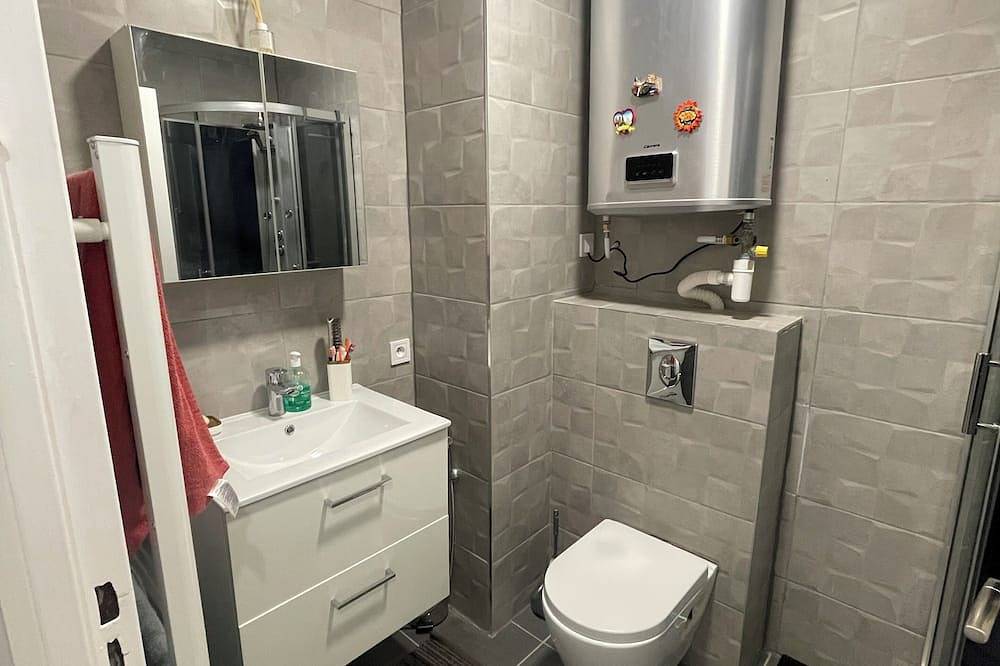 Entire apartment, Cosy F2 apartment in the heart of Thionville in Thionville, Moselle