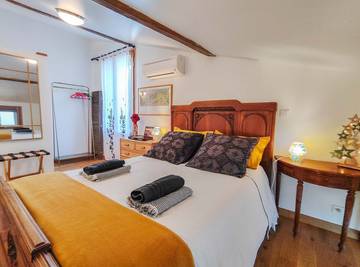 Gîte pour 2 personnes, avec jardin et terrasse à Laroque-des-Albères