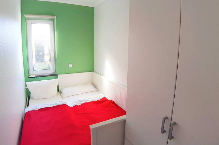 Bungalow für 4 Personen, mit Terrasse und Garten in Glowe - 4