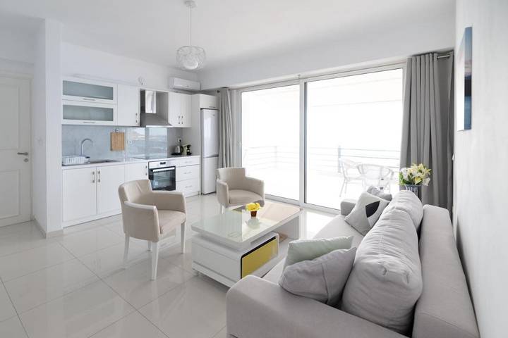 Gîte pour 2 personnes, avec vue ainsi que jardin et balcon à Himarë - 4