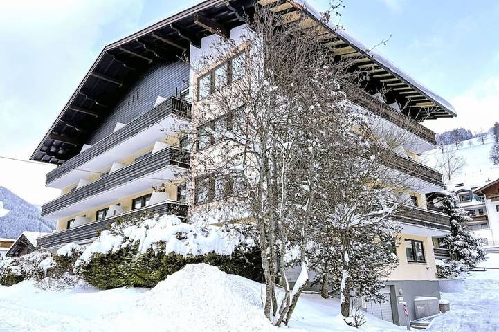Holiday apartment for 5 people, with balcony - 1