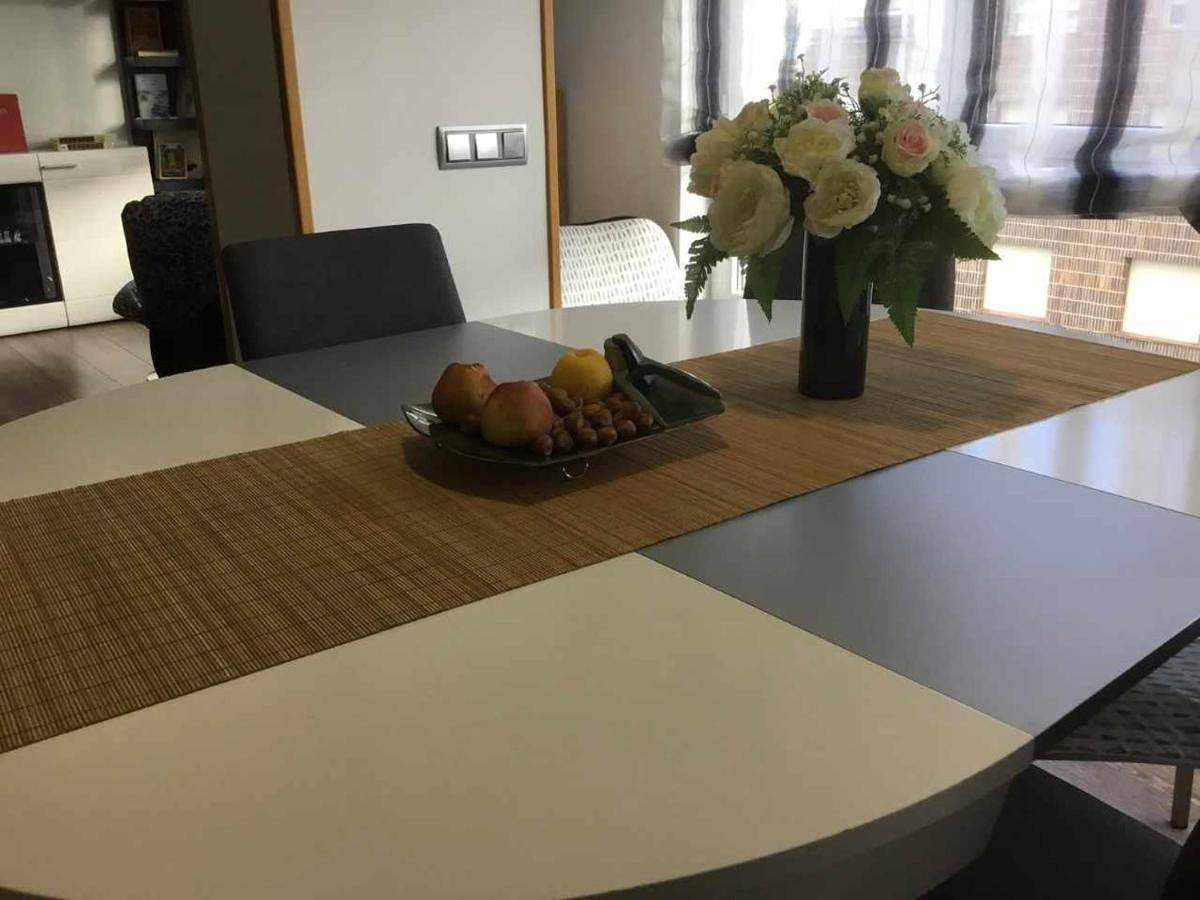 Appartement entier, Gran piso alto Luzdiseño centrico con garaje in León, Chaîne Cantabrique