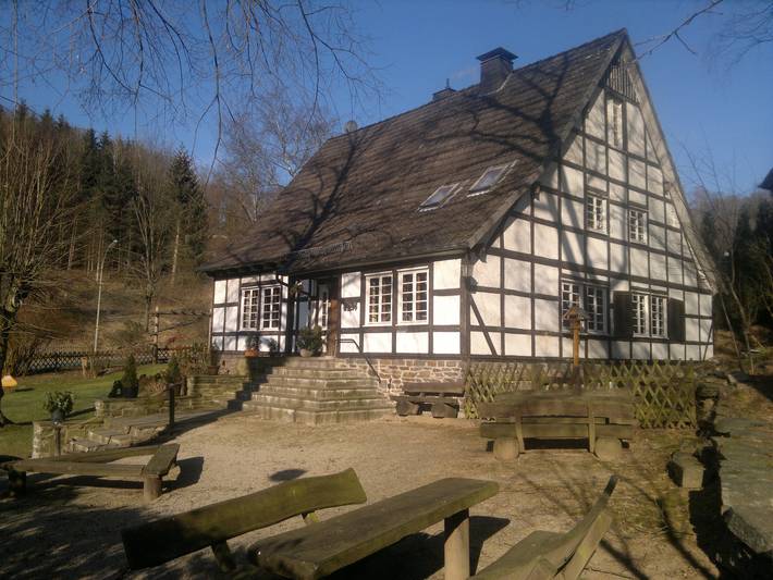 Vakantiehuis voor 18 personen, met tuin in Sauerland