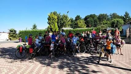 Camping für 4 Personen in Sadirac, Gironde, Bild 4