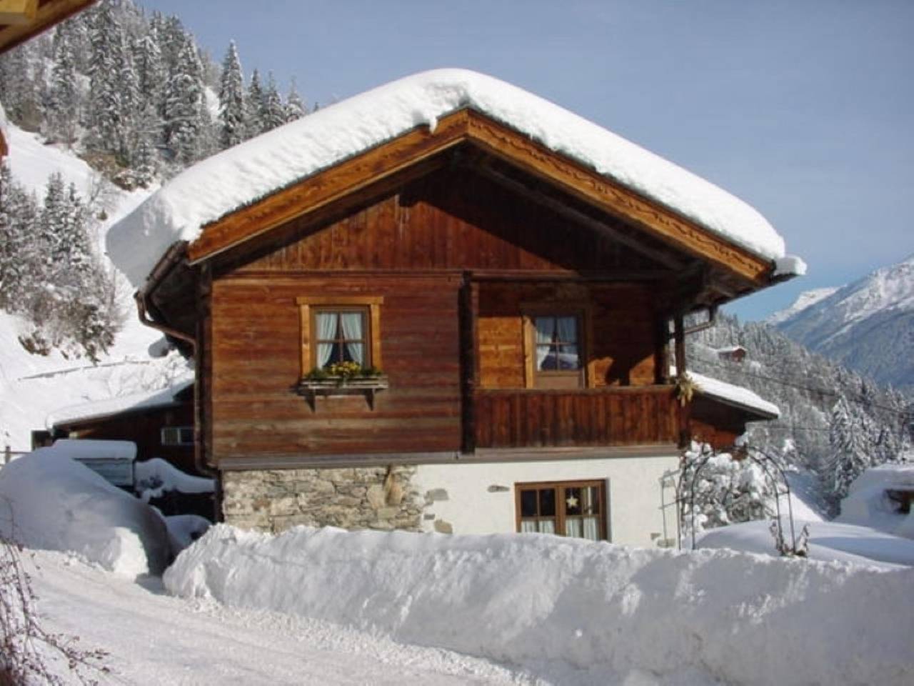 Ferienhaus, Bad, Wc, 3 Schlafräume in Finkenberg, Tiroler Unterland