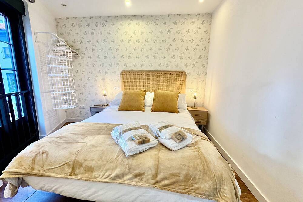 Entire apartment, Gestviva Casa Urbanin I in Cudillero, Costa Verde (Spain)