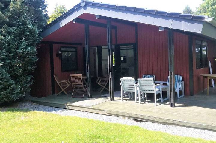 Bungalow für 4 Personen, mit Terrasse und Garten sowie Sauna in Kellenhusen