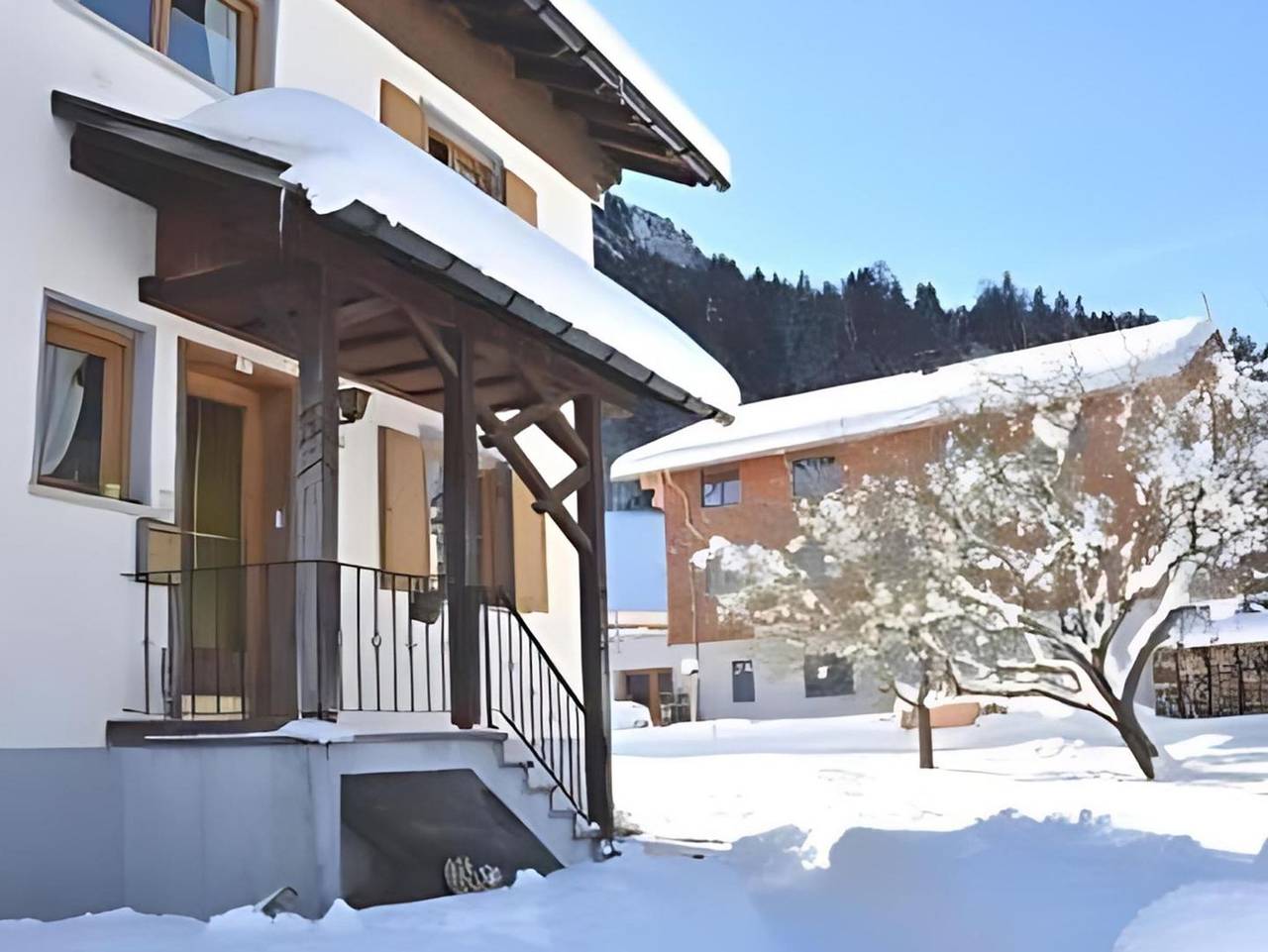 Ganze Ferienwohnung, Ferienwohnung Ines - Appartment mit Blick auf die Berge in Mellau, Bregenzerwald
