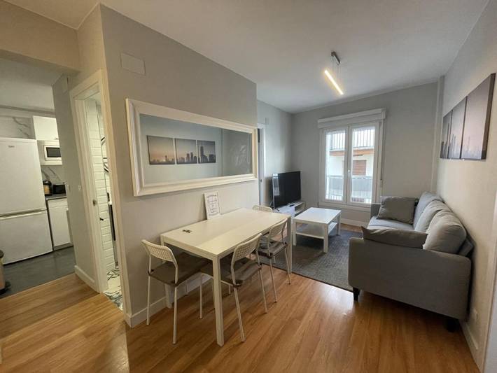 Apartamento de vacaciones para 4 personas, con vistas y balcón - 1