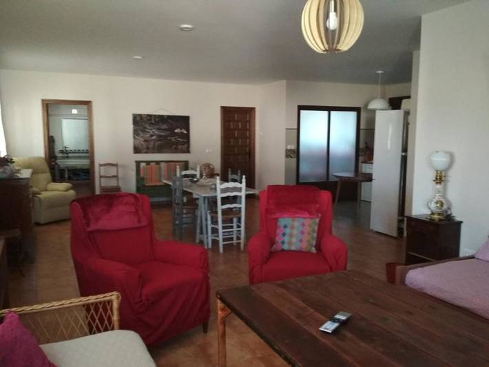 Casa rural para 8 personas, con vistas al lago y piscina además de vistas y jardín, Se admiten mascotas en Corredor De Almansa - 3