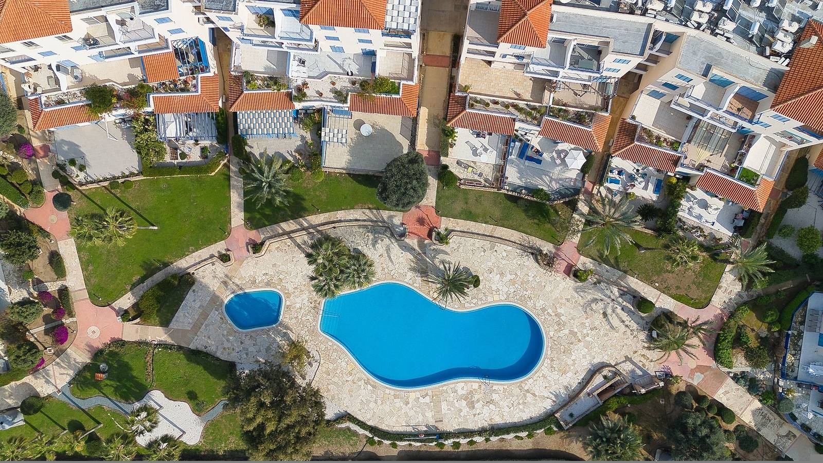 Entire apartment, Kings Palace 2 Bed in Pafos in Paphos, South Cyprus