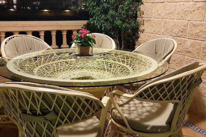 Ferienwohnung für 4 Personen, mit Pool und Terrasse sowie Whirlpool in Guardamar del Segura