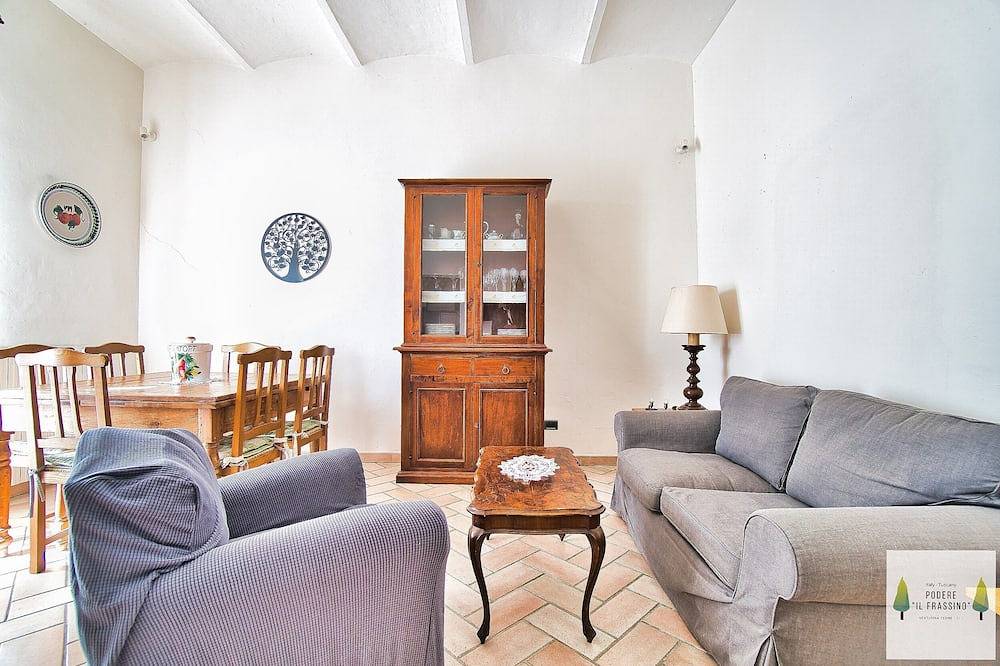 Apartamento entero, Podere \"Il frassino\" with swimming pool in Campiglia Marittima, Costa Etrusca