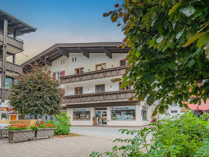 Ferienwohnung für 10 Personen, mit Balkon