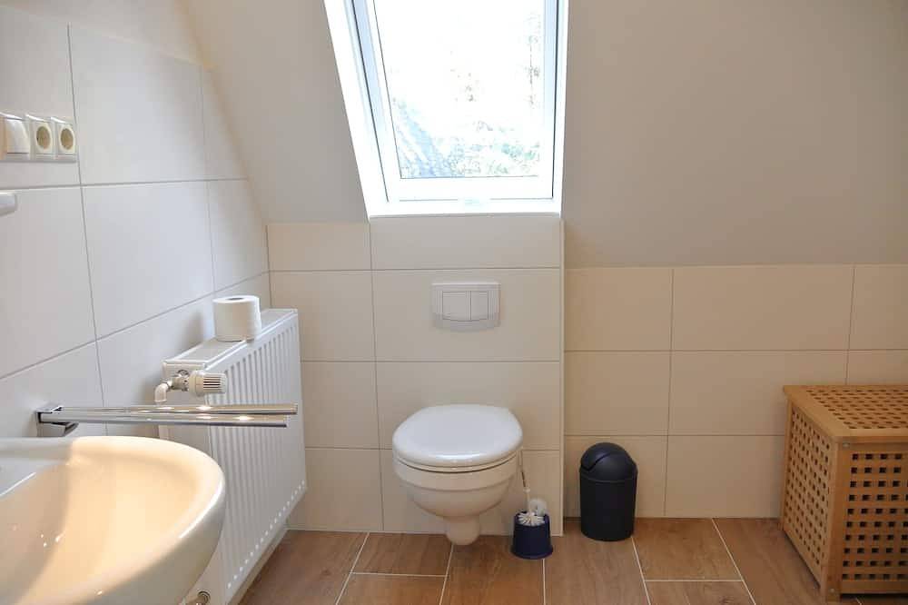 Ganze Wohnung, Gemütliche Ferienwohnung unterm Dach in St. Peter-Bad, St. Peter-Ording