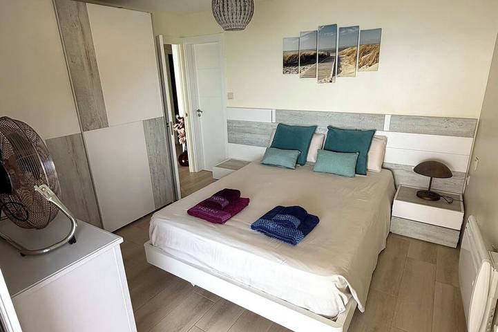 Ganze Wohnung, Salou sehr schöne klimatisierte Wohnung 1. Linie Meer, Wi-Fi, direkter Zugang zum Meer, Garage in Salou, Costa Dorada