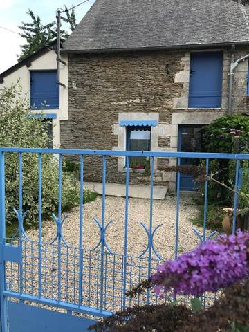 Gîte pour 4 personnes, avec jardin et vue à Guillac