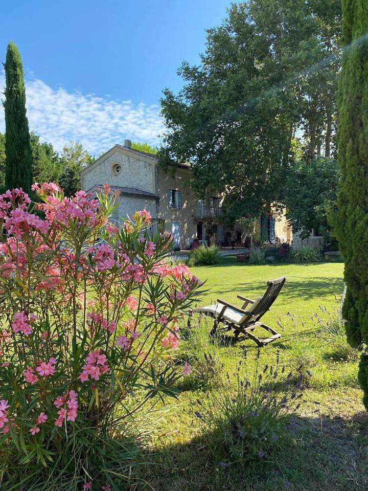 Two-Bedroom Apartment in Pernes-les-Fontaines, Vaucluse