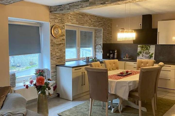 Ferienhaus für 10 Personen, mit Garten