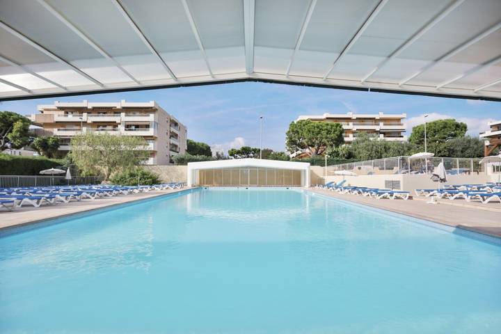 Gîte pour 5 personnes, avec piscine, adapté aux familles à Saint-Laurent-du-Var - 3