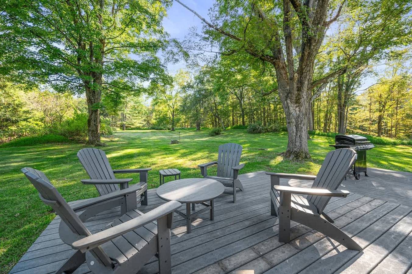 Perfect upstate home in Rhinebeck w  low fees in Dutchess County