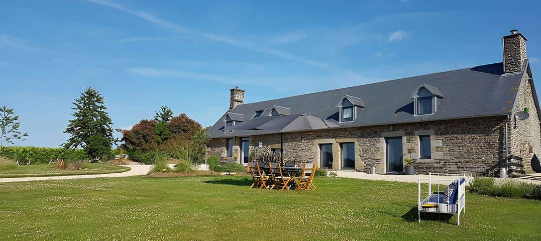 Chambre d’hôte pour 2 personnes, avec jacuzzi et jardin en Normandie