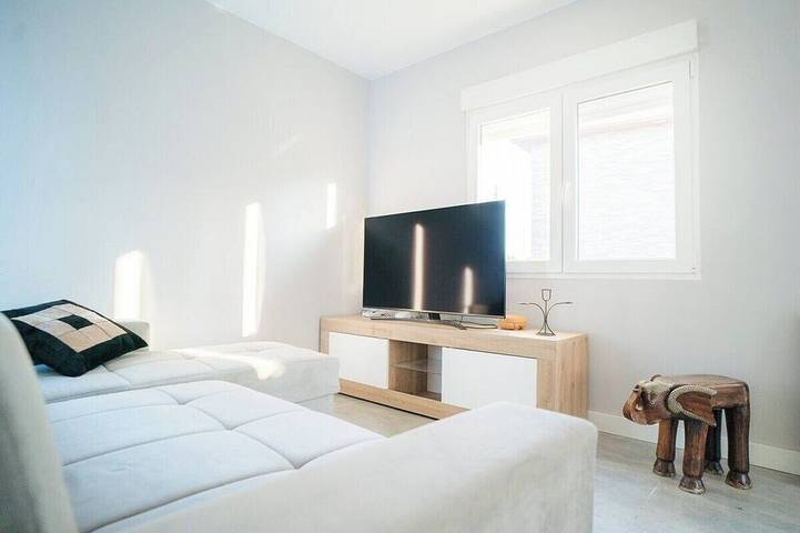 Charming New Beachside House in Segur de Calafell, Calafell