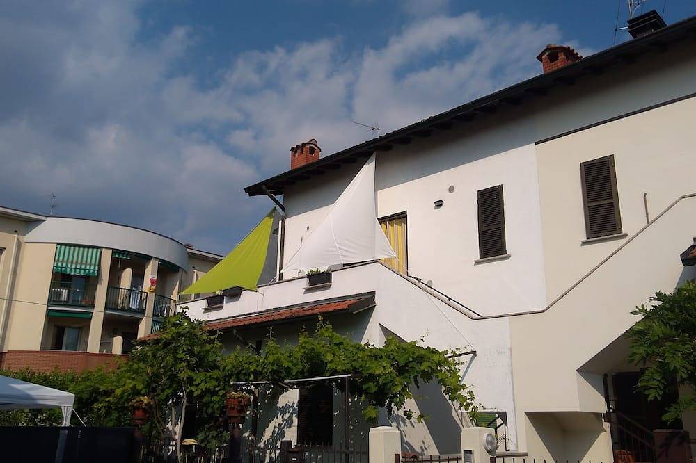 Hel lejlighed, House Dori x 6 and more persons with terrace in Bergamo, Bergamo Provinsen