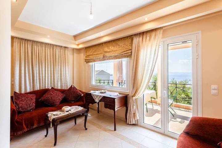 Location de vacances pour 6 personnes, avec jardin, adapté aux familles à Calamata - 4