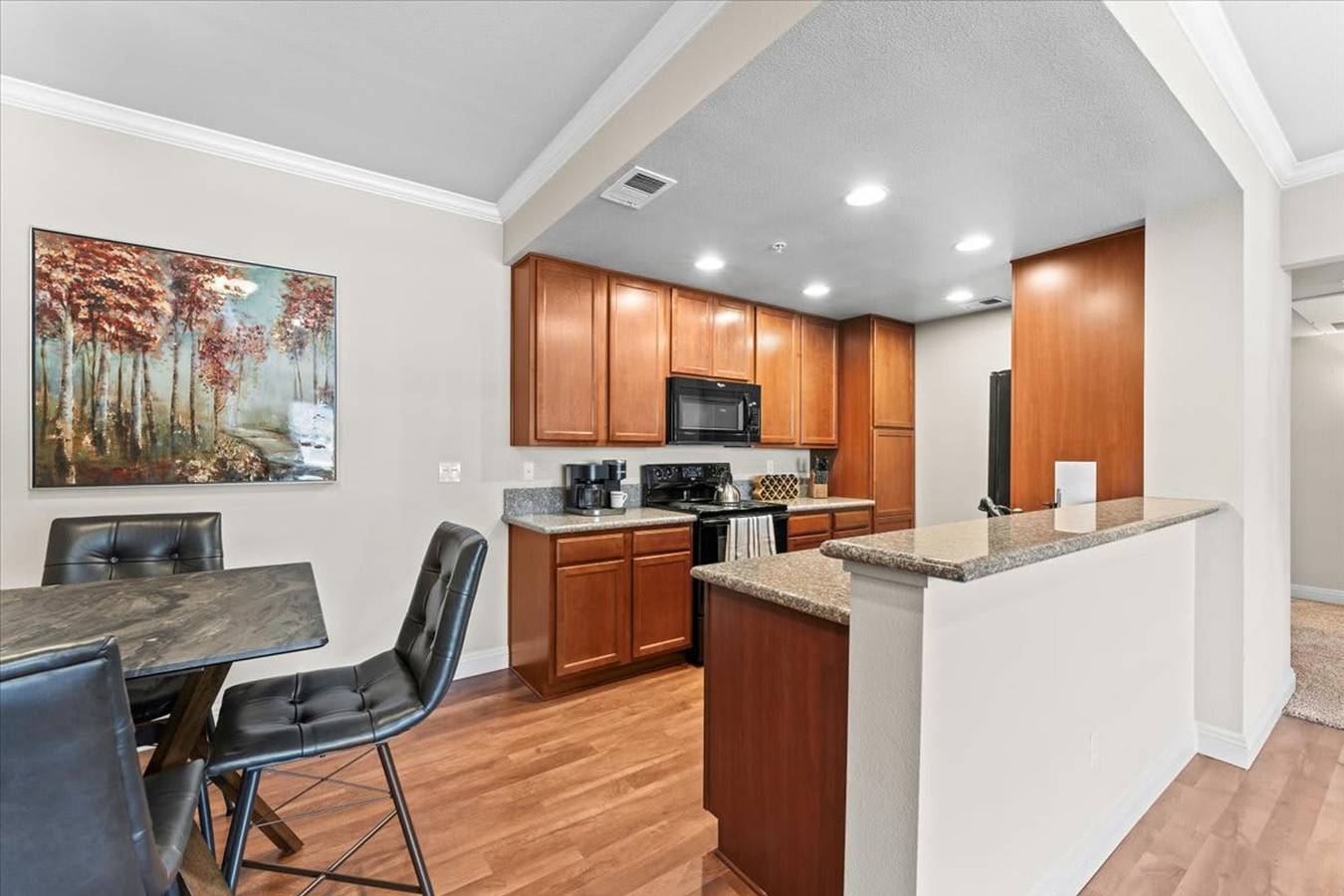 Appartamento intero, New Cozy & Stylish 1Br with Heated Pool, Relaxing Spa & Sauna in Nevada