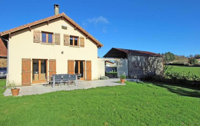 Location de vacances pour 6 personnes, avec Terrasse et Jardin dans Glanges