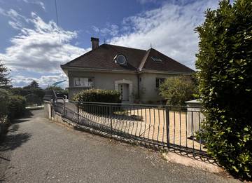Cottage pour 2 personnes, avec piscine et jardin à Romans-sur-Isère