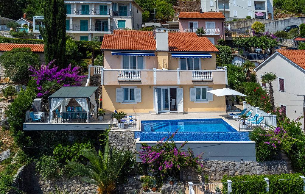 Vila Medea sea view by Villas Guide in Medveja, Opatija Riviera