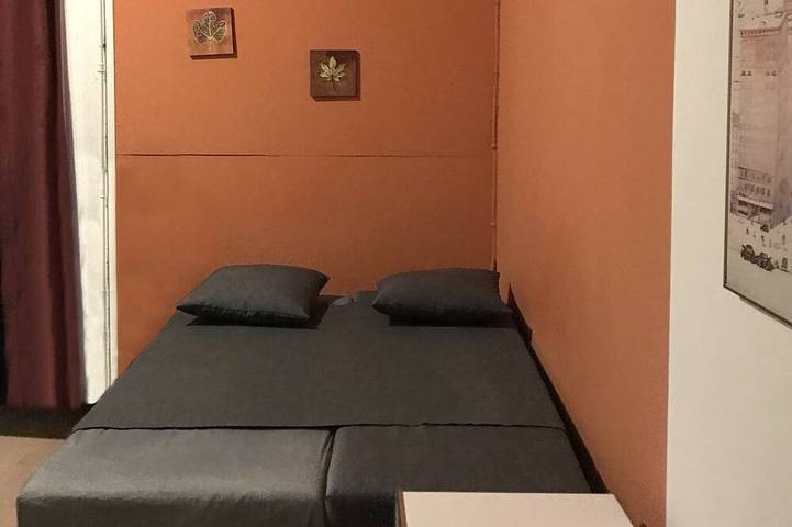 Gîte pour 5 personnes, avec terrasse dans Bréda - 2