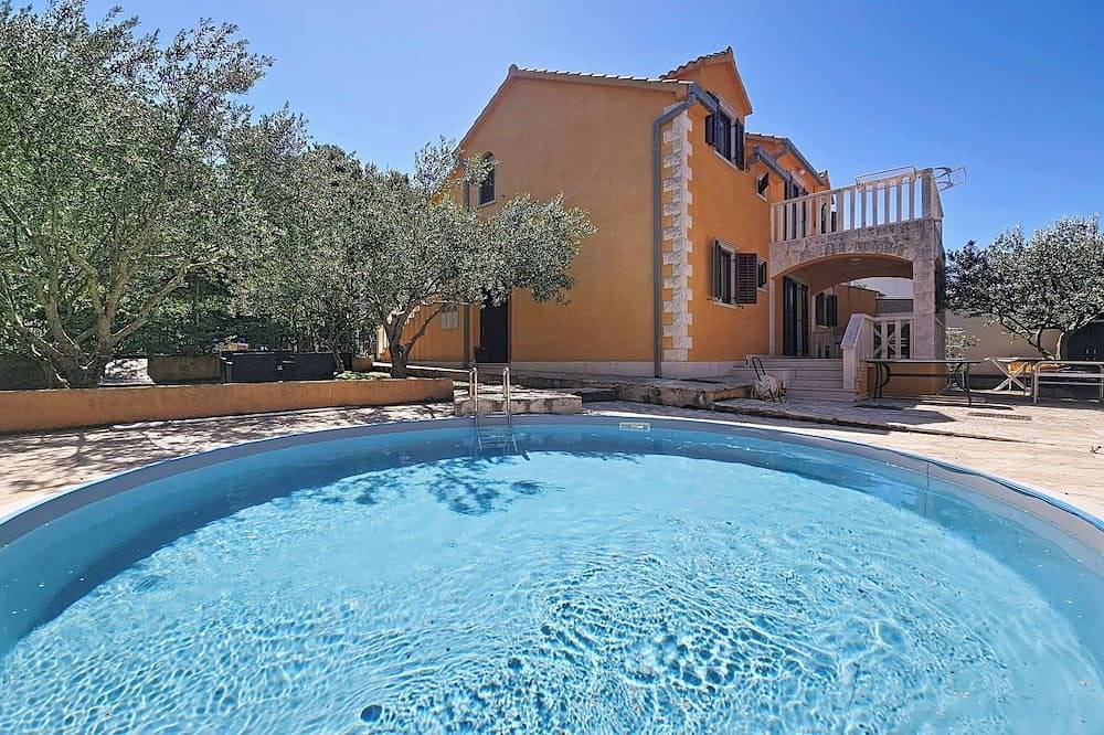 Vacation home Gorana in Mirca, Supetar