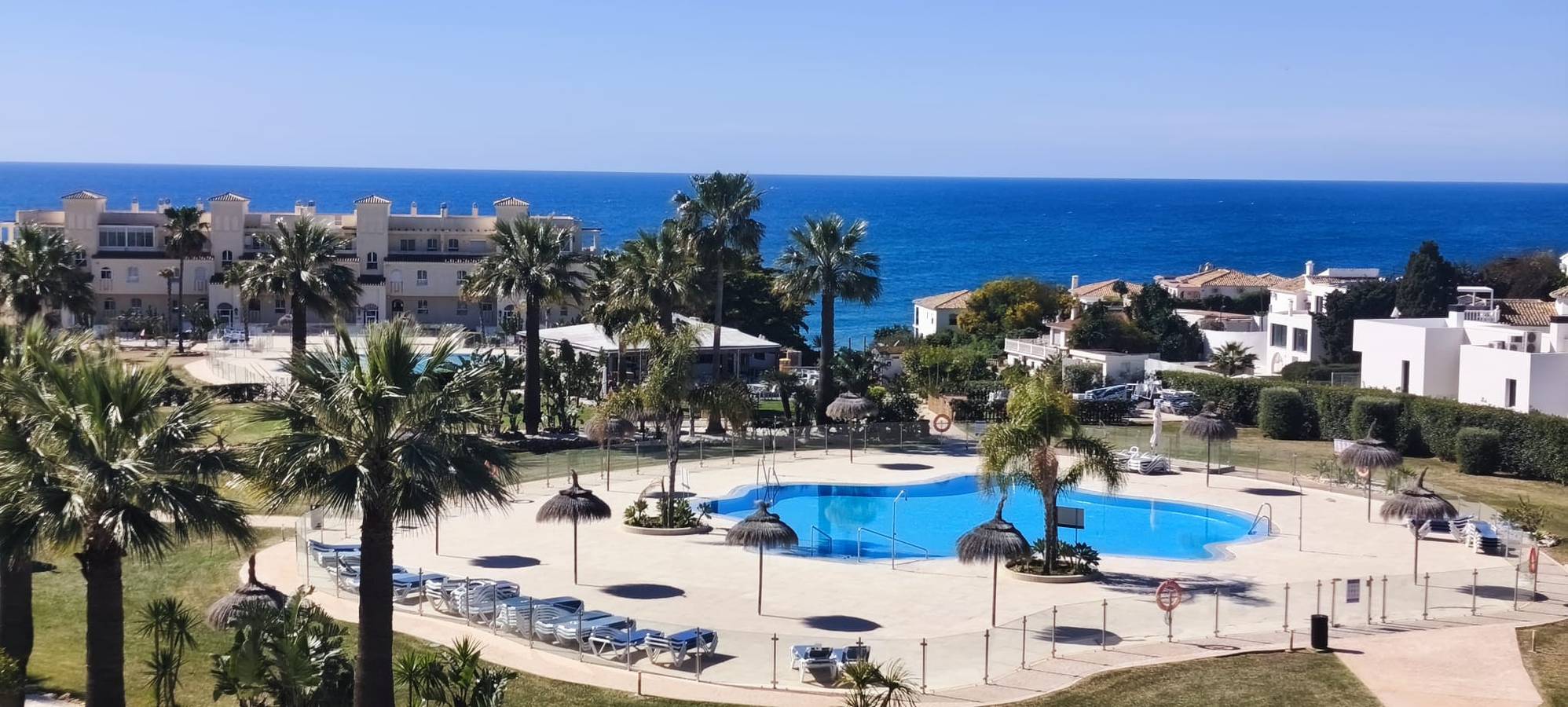 Holiday Rental for 6 People in Urbanización Playa Marina, Mijas