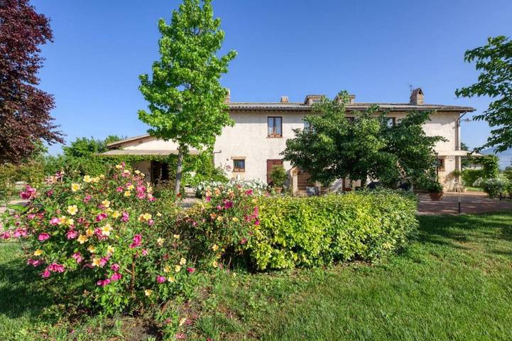 Casa vacanza per 2 persone, con Terrazza e Giardino nonché Piscina e Panorama a Spello