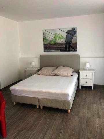 Ferienwohnung für 2 Personen, mit Seeblick und Garten sowie Sauna und Ausblick, mit Haustier in Berlin - 3