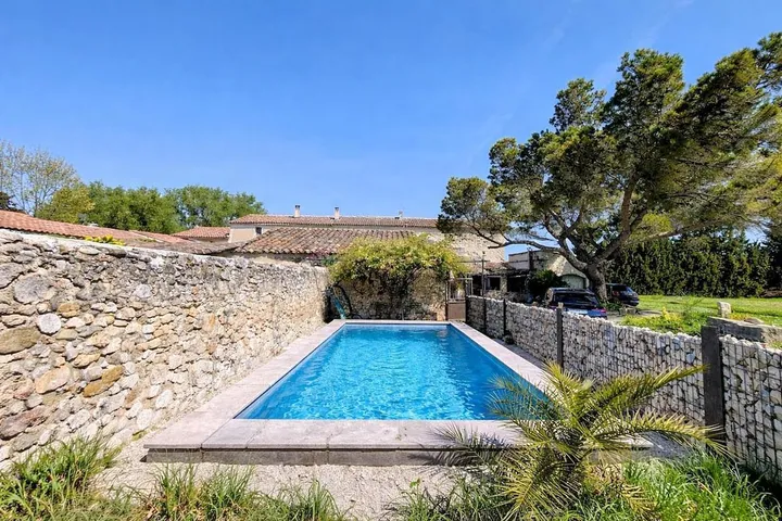 Casa de vacaciones para 6 personas, con jardín además de terraza y piscina, Se admiten mascotas - 1