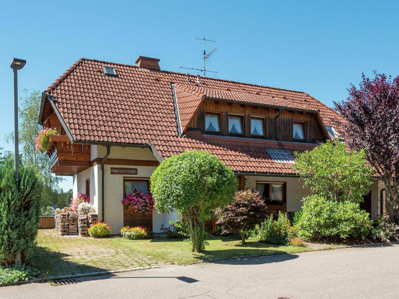 Ganze Wohnung, Ferienwohnung für 4 Personen mit Balkon in Furtwangen, Südschwarzwald