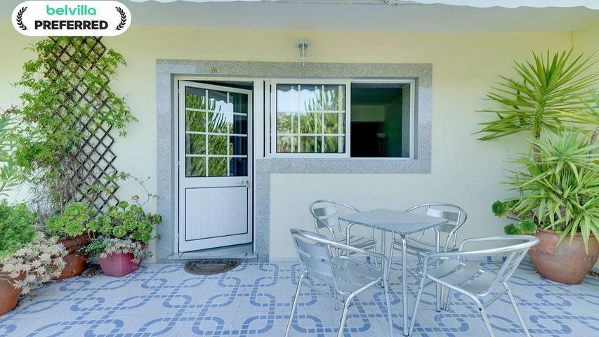 Villa for 2 people, with terrace and pool in Northern Portugal