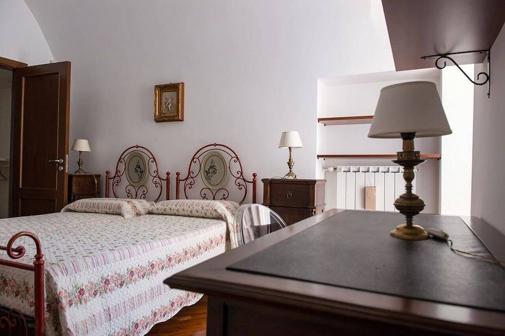 Palazzina Porta di Mare in Bisceglie, Via Francigena