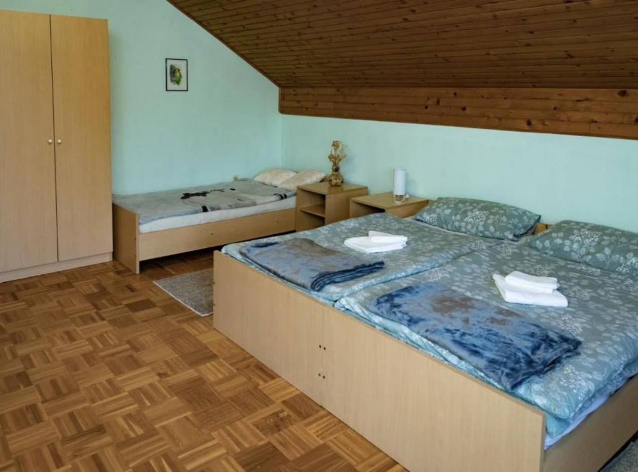 Ferienhaus für 3 Personen mit Balkon in Osijek-Baranja