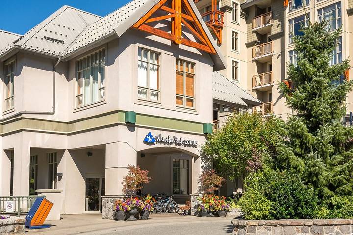 Glamping for 6 people in Whistler