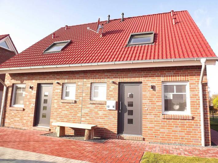 Ferienhaus für 4 Personen, mit Terrasse und Garten in Carolinensiel